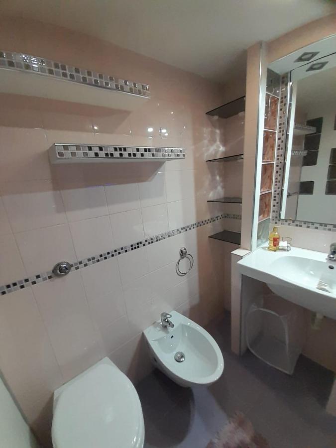First House Villa บรินดิซิ ภายนอก รูปภาพ